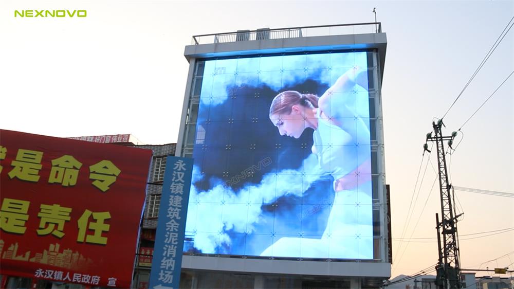 晶泓科技惠州龍門(mén)縣透明屏項(xiàng)目.jpg