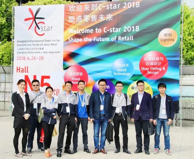 晶泓科技透明LED顯示屏爭艷C-star 2018上海國際零售展，取得理想效果完美落幕(圖2)