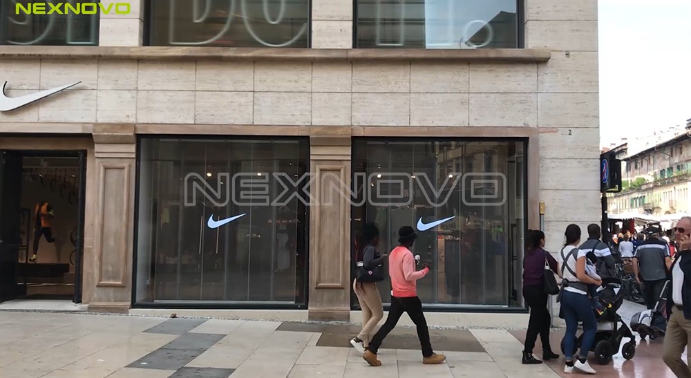 意大利NIKE耐克LED櫥窗透明屏項目(圖5)