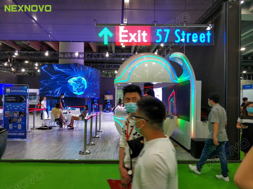 亞洲數(shù)字展覽展示博覽會NT睛屏系列LED玻璃導(dǎo)示屏項目(圖1)